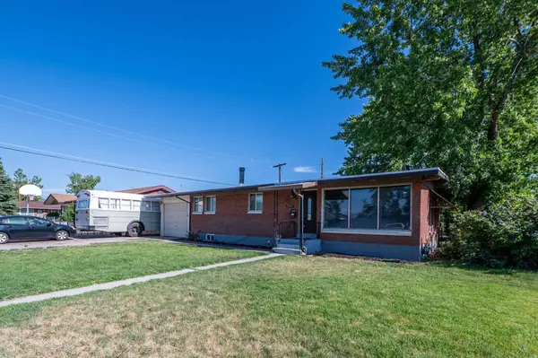 2375 W 4975 S, Roy, UT 84067