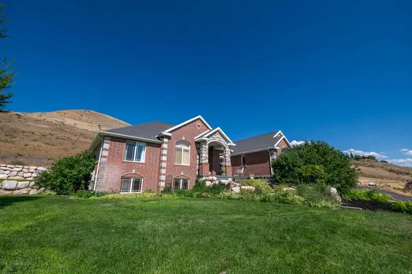 4238 N SEGO LILY RD, Morgan, UT 84050