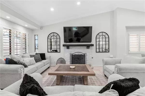 42962 Burlwood DR, Lancaster, CA 93536