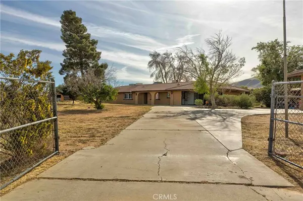 9473 Juniper, Apple Valley, CA 92308