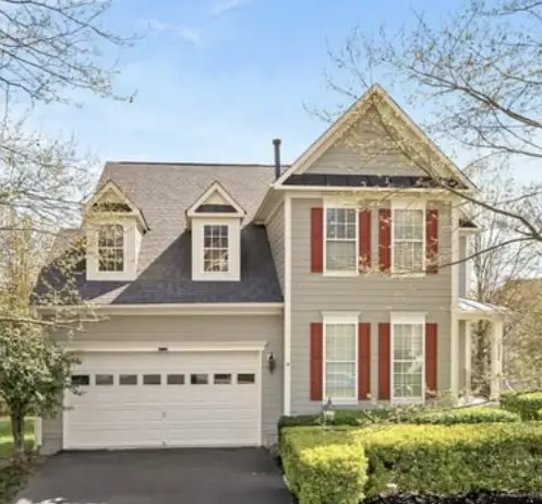 22034 Stone Hollow Dr, Ashburn, VA 20148-4596
