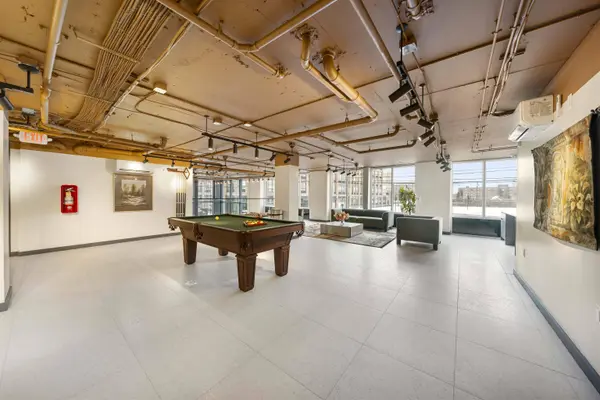 1 MALLORY AVE  #401, Jc West Bergen, NJ 07305