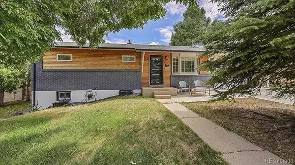 12020 W Alabama PL, Lakewood, CO 80228