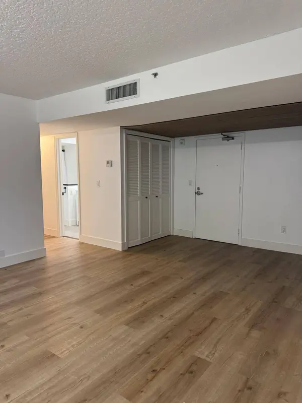 859 JEFFERY ST #1030, Boca Raton, FL 33487