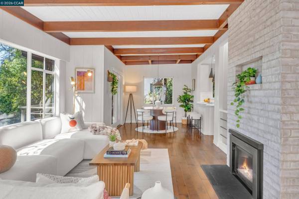 2633 Chelsea Dr, Oakland, CA 94611