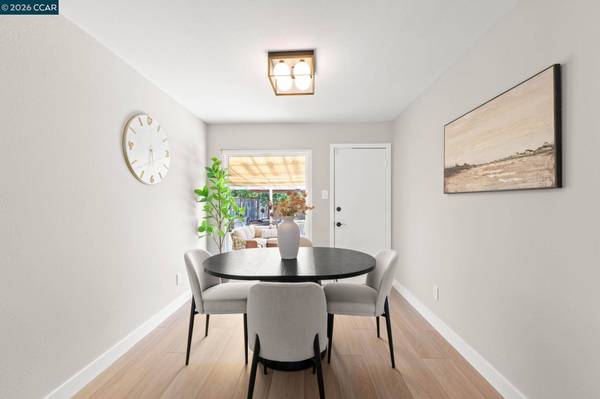 17242 Via El Cerrito, San Lorenzo, CA 94580