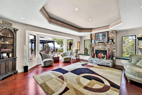 17505 Corte Lomas Verde, Poway, CA 92064