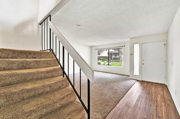 5288 Caminito Aruba, San Diego, CA 92124