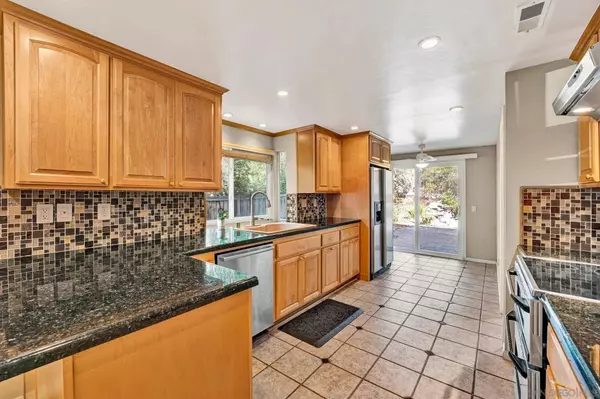 3710 Old Cobble Road, San Diego, CA 92111