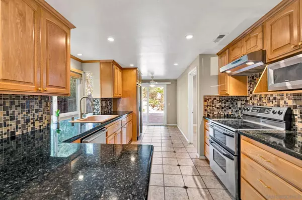 3710 Old Cobble Road, San Diego, CA 92111