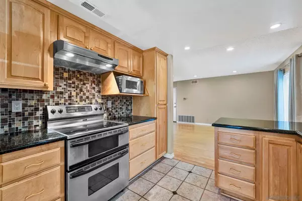 3710 Old Cobble Road, San Diego, CA 92111