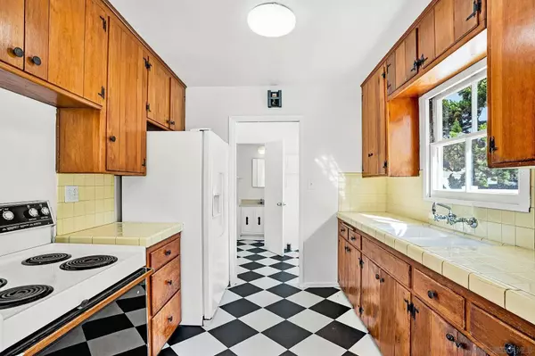 5651 Hamil Ave, San Diego, CA 92120