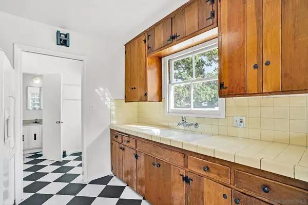 5651 Hamil Ave, San Diego, CA 92120