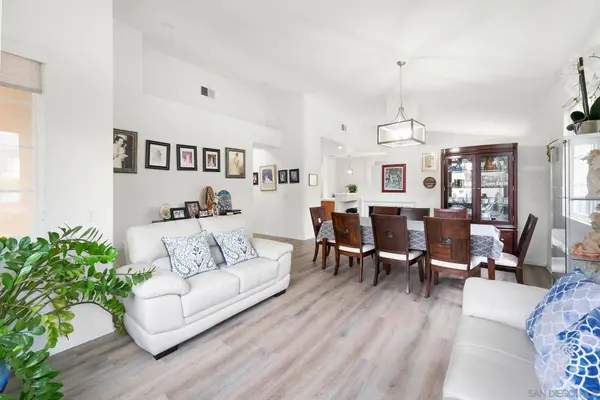 1425 Knoll Park Gln, Escondido, CA 92029