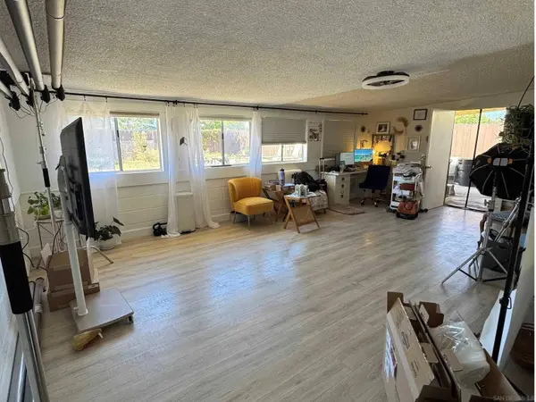 5125 Lehrer Dr, San Diego, CA 92117