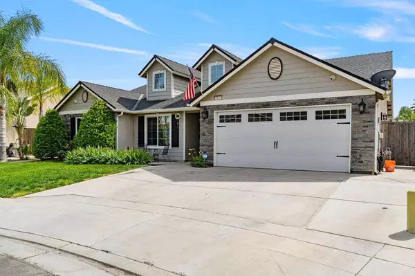 7495 W San Bruno AVE, Fresno, CA 93723