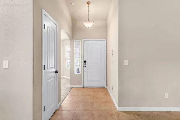 7303 W San Bruno AVE, Fresno, CA 93723