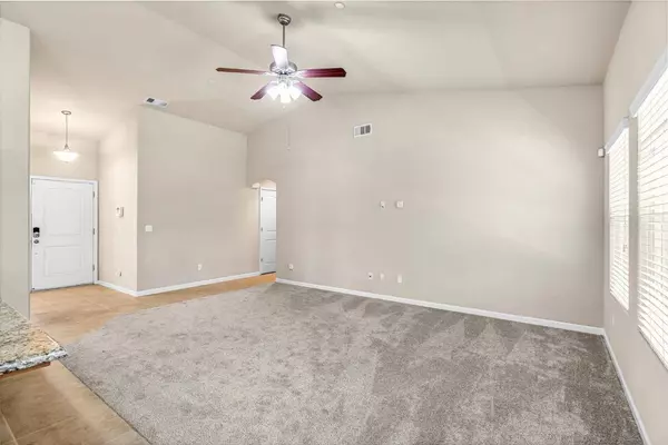 7303 W San Bruno AVE, Fresno, CA 93723