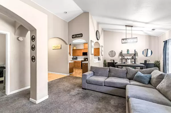 3615 W Michigan AVE, Fresno, CA 93722