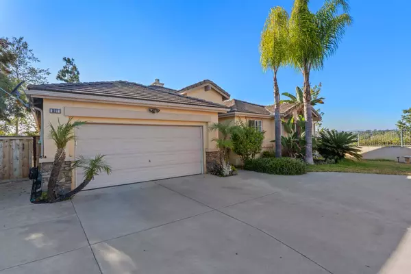 871 Niguel ST, Oceanside, CA 92057