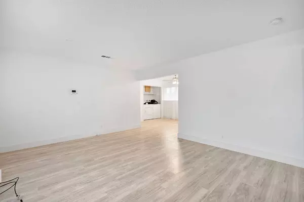 1239 Klette AVE, Fresno, CA 93706