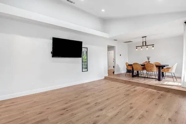 344 E Avante AVE, Fresno, CA 93720