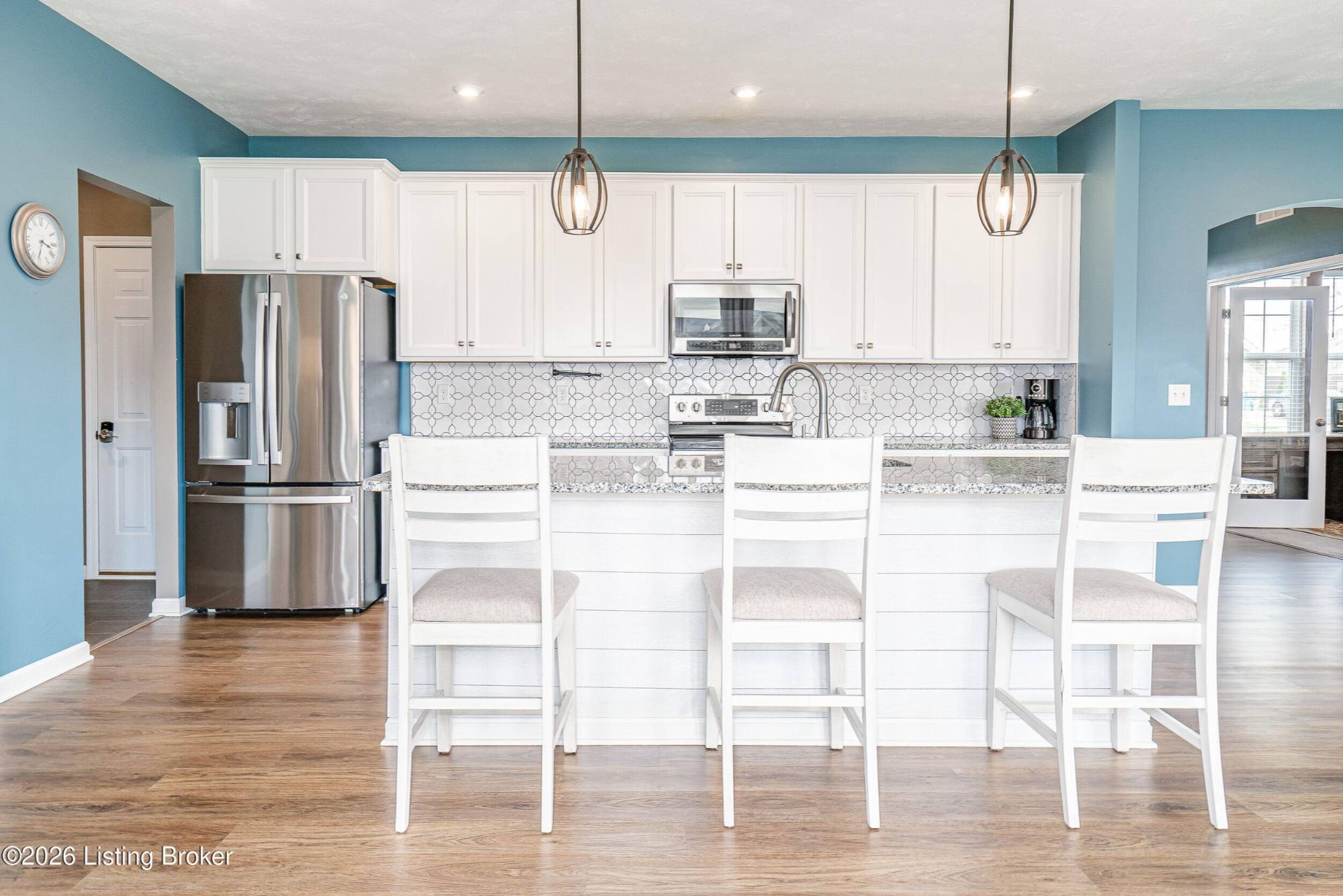 Kitchen with modern layout in Mallard Lake property