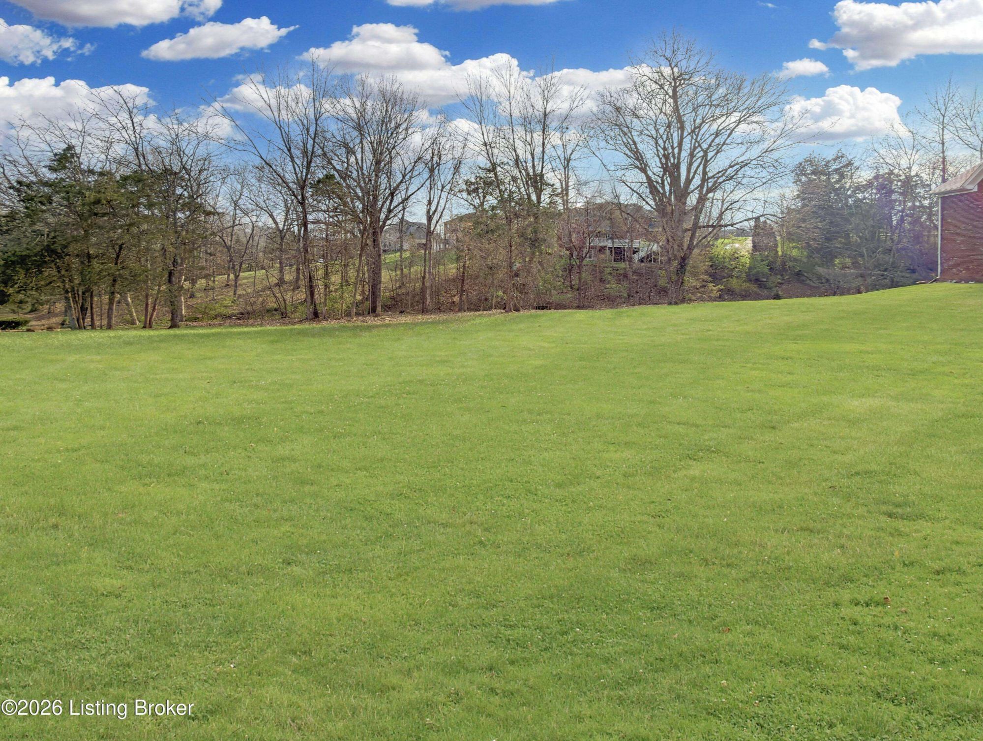 Buildable residential lot Mt Washington KY