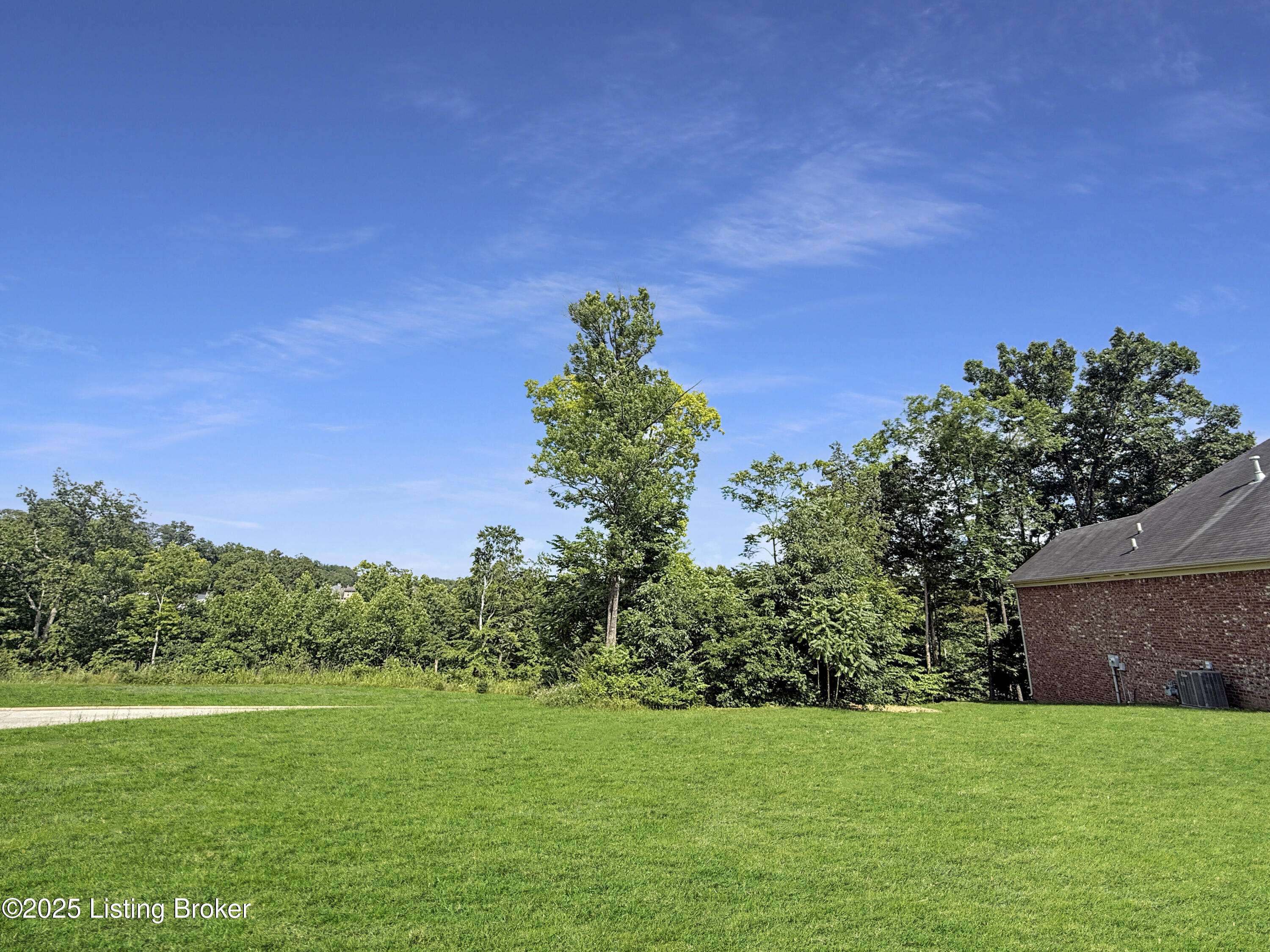Vacant land ready for construction Mt Washington KY