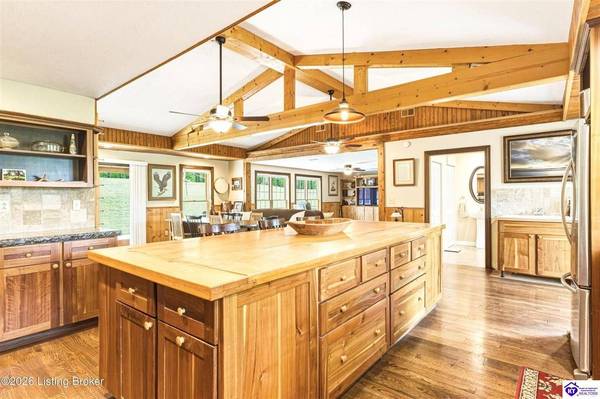 850 Cedar Hill Drive, Elizabethtown, KY 42701