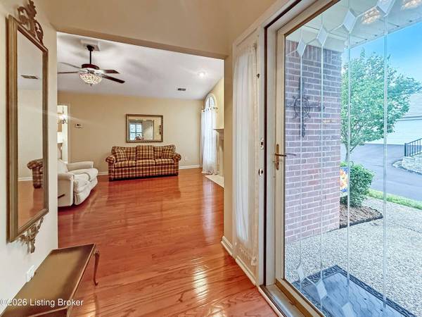9602 Cornell Dr, Louisville, KY 40291