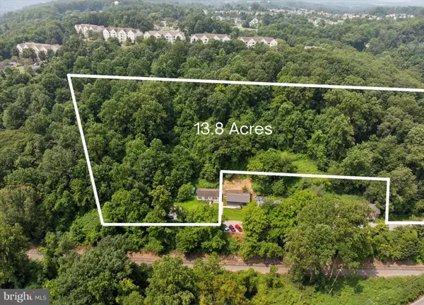 1416 BRICK ROW, Coatesville, PA 19320