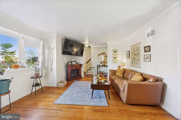 756 BURDETT, Upper Chichester, PA 19014