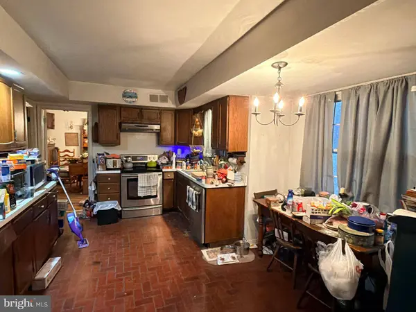 1038 EDGEWOOD CHASE, Glen Mills, PA 19342