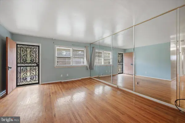 129 LOCKSLEY RD, Glen Mills, PA 19342