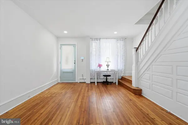 2538 S 17TH ST, Philadelphia, PA 19145