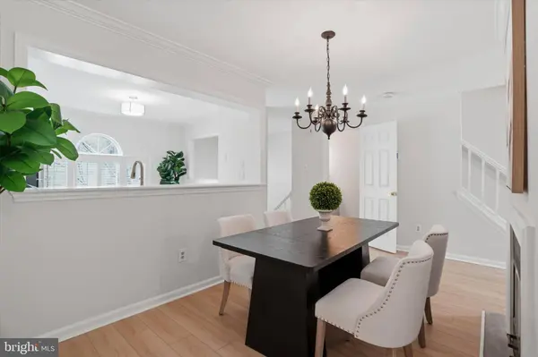 2305 WESTFIELD CT #2305, Newtown Square, PA 19073