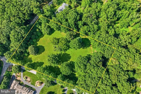 200 PHEASANT RUN RD, West Chester, PA 19380