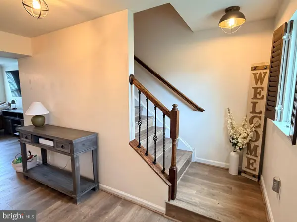 138 MEADOWSIDE DR, Douglassville, PA 19518