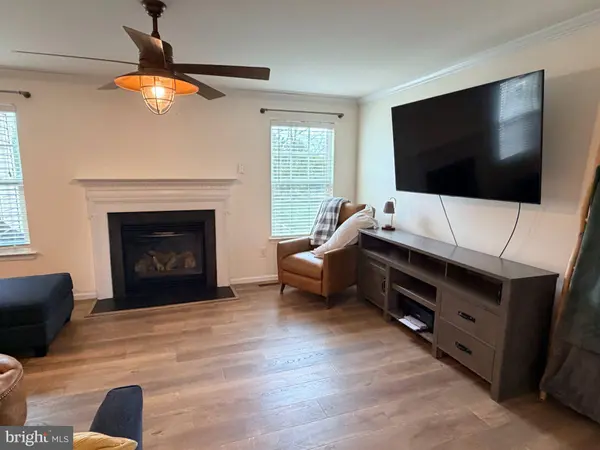 138 MEADOWSIDE DR, Douglassville, PA 19518