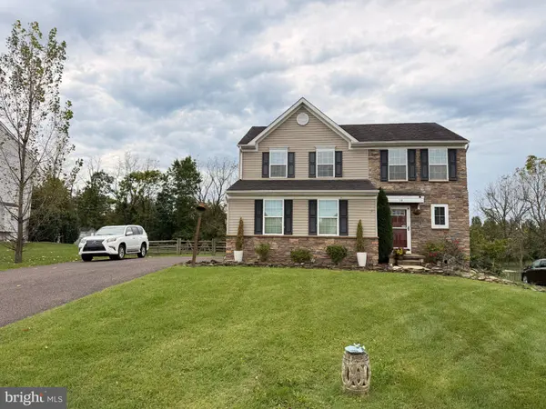138 MEADOWSIDE DR, Douglassville, PA 19518