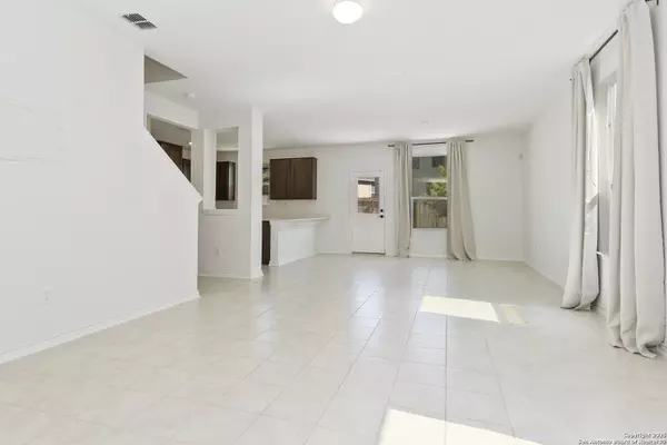 5642 Foppiano, Converse, TX 78109