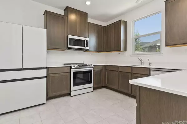 5642 Foppiano, Converse, TX 78109