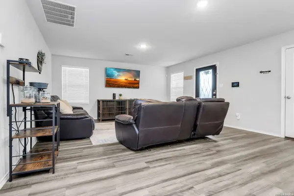 13807 Homestead, San Antonio, TX 78252