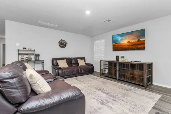 13807 Homestead, San Antonio, TX 78252