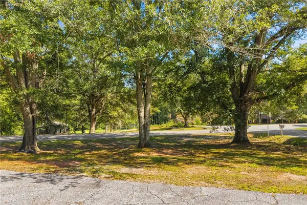 504 Lovingood AVE, Walhalla, SC 29691