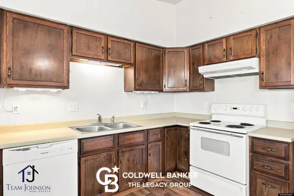 910 W Fir Street, Glenrock, WY 82637