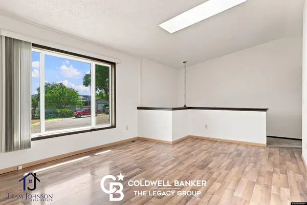 910 W Fir Street, Glenrock, WY 82637