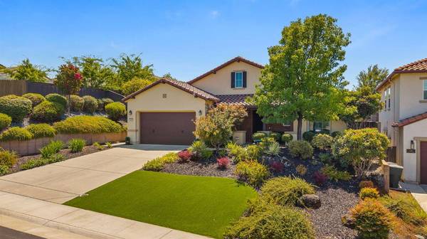 3696 Miners Ravine DR, Roseville, CA 95661