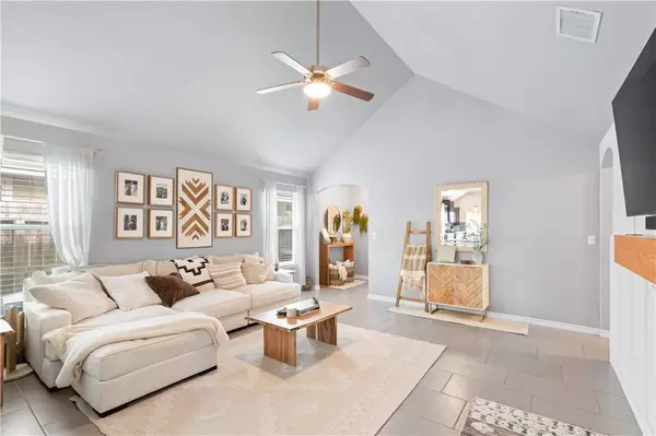 7233 Nuss DR, Corpus Christi, TX 78414